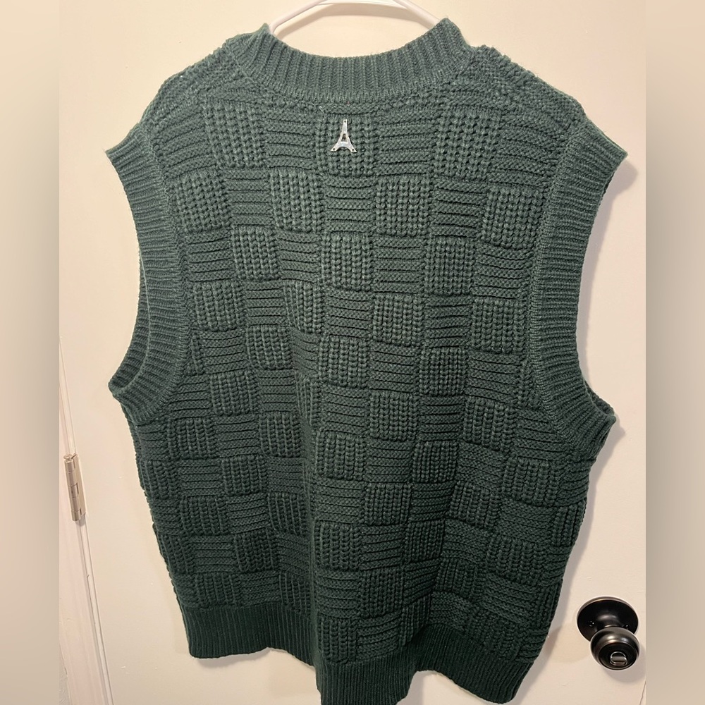 Maniere De Voir vest